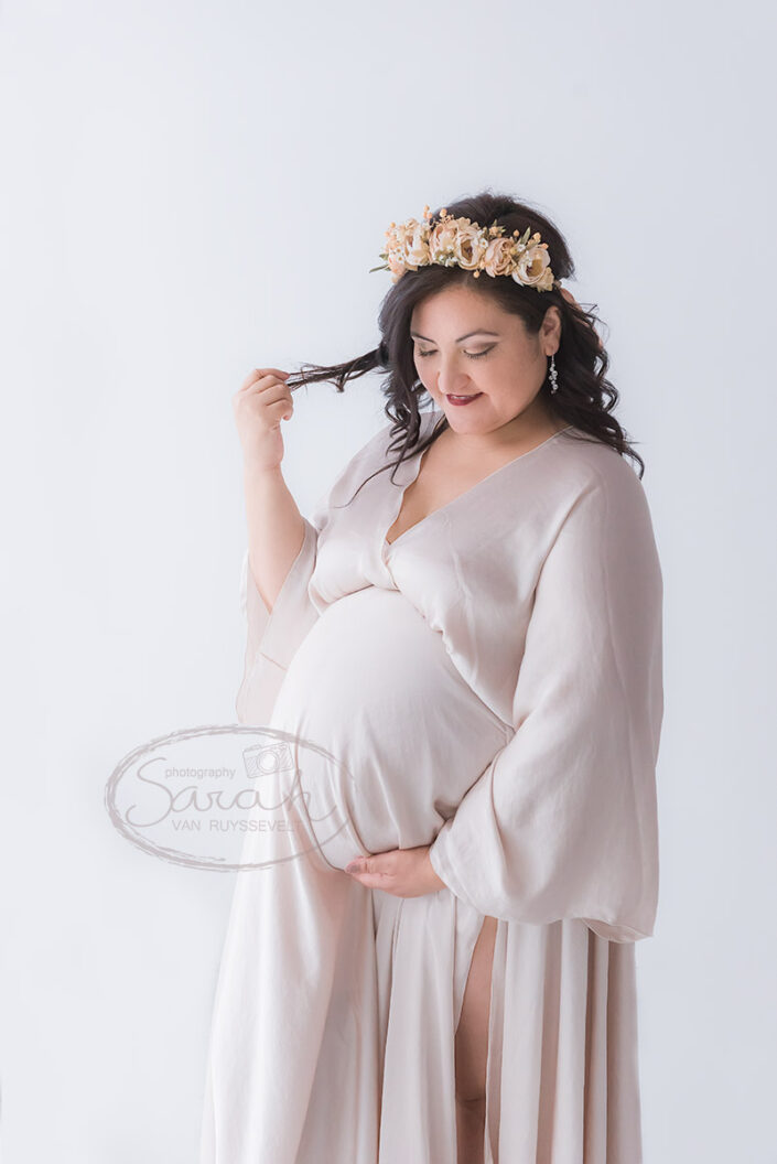 zwangerschapsfotografie, loveshoot, zwangerschapsfotograaf, zwangerschapsfotoshoot, bolle buik, fotograaf, in verwachting, eerste kindje,
